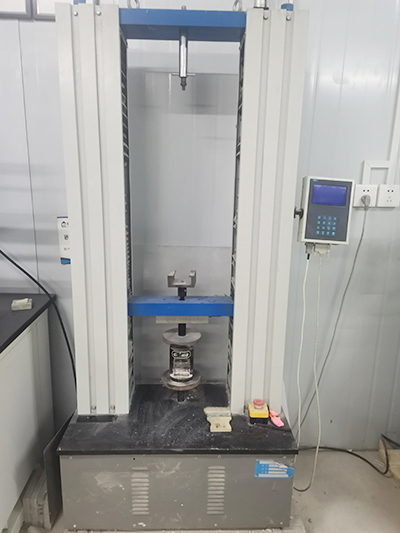 大型抗折抗壓試驗(yàn)機(jī)